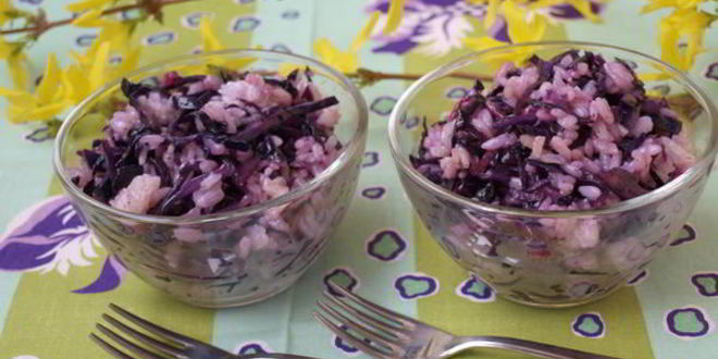 Рецепт салата-гарнира с рисом и краснокочанной капустой
