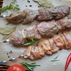 Рецепт Говяжьего шашлыка в чайном маринаде