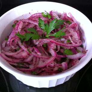 Рецепт Лука к шашлыку