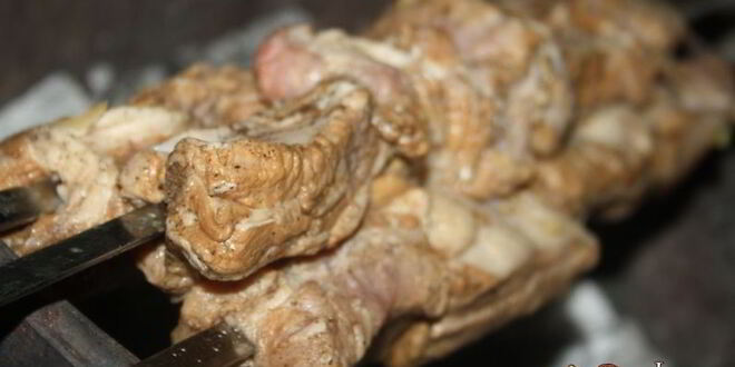 Рецепт шашлыка из свиных ребрышек в быстром маринаде