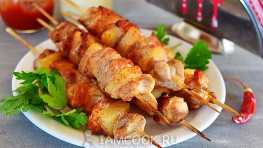 Рецепт шашлыка на шпажках в духовке на противне
