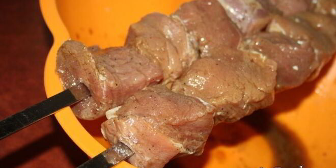 Рецепт экспресс-шашлыка из свиной вырезки без маринования