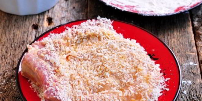 Рецепт шницеля из свиной корейки на кости