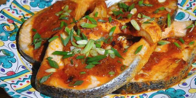 Рецепт пряных стейков из семги