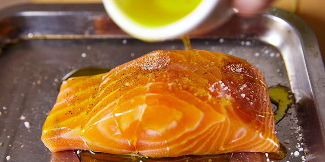 Рецепт стейка из лосося с овощами