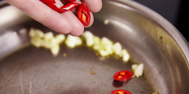 Рецепт стейка из лосося с овощами