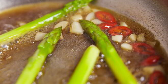 Рецепт стейка из лосося с овощами