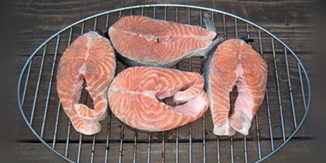 Рецепт стейка из семги на углях