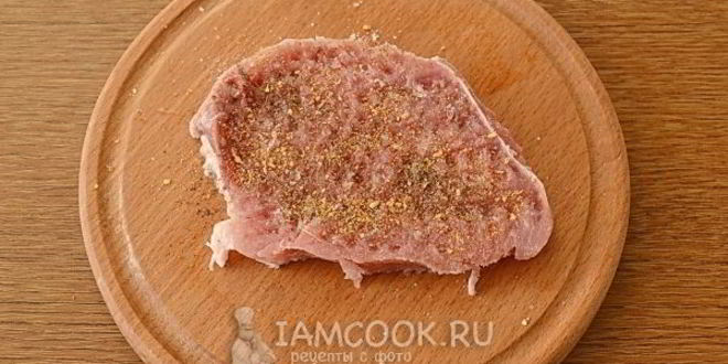 Рецепт стейка из свинины в фольге