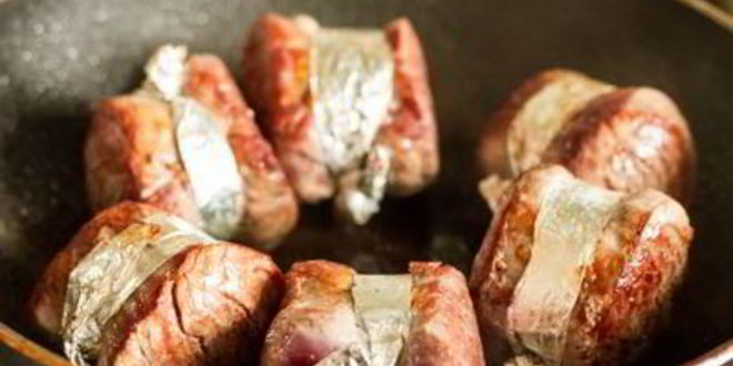 Рецепт стейка из свиной вырезки со смородиновым соусом