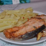 Рецепт Стейка семги в чесночном соусе