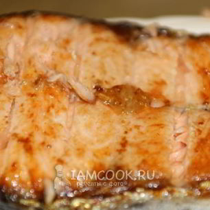 Рецепт Стейков из семги на углях