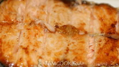 Рецепт Стейков из семги на углях