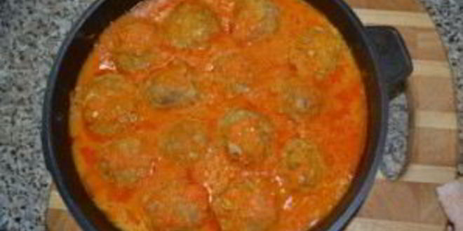 Рецепт детских тефтелей с подливкой