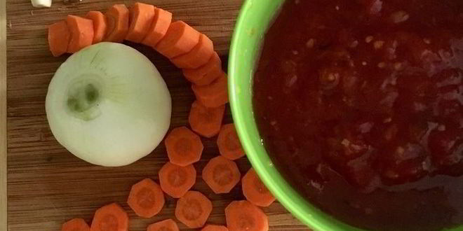 Рецепт домашних тефтелей в томатном соусе с зеленым булгуром