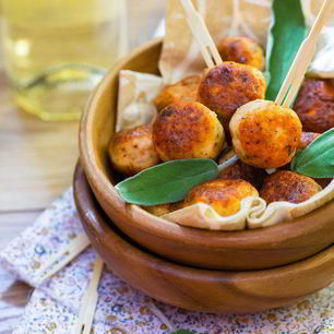 Рецепт Куриных тефтелей с шалфеем