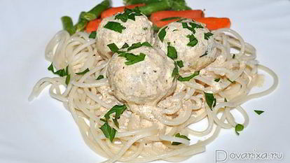 Рецепт Куриных тефтелей в сливках