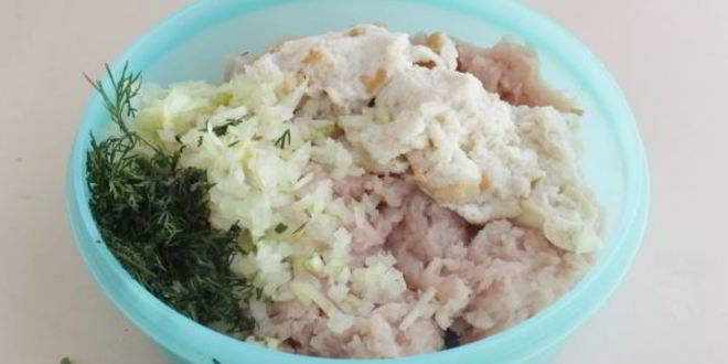 Рецепт куриных тефтелей в сливочном соусе в духовке