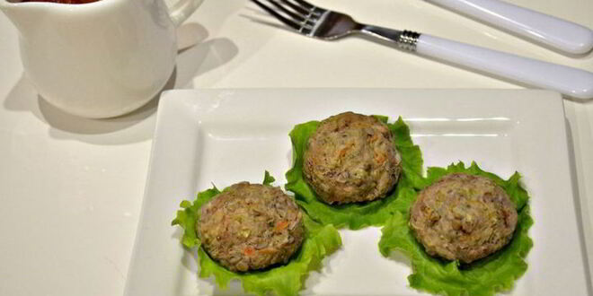 Рецепт паровых тефтелей с гречкой и кабачком