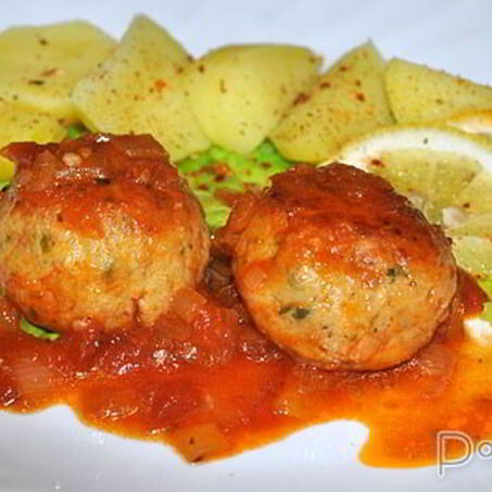 Рецепт Рыбных тефтелей в соево-томатном соусе