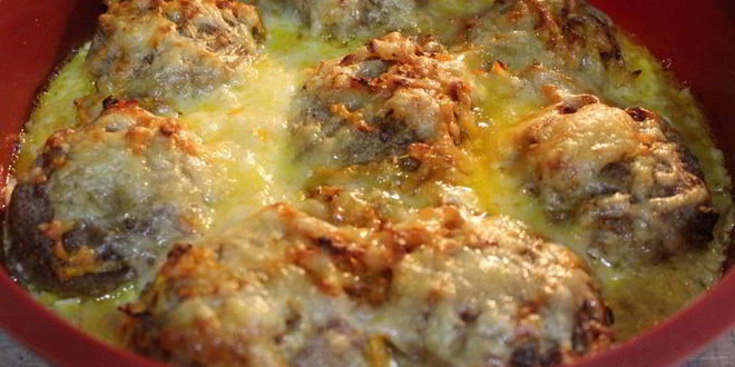 Рецепт свиных тефтелей в сливочном соусе