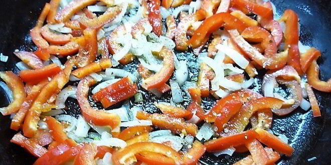 Рецепт тефтелей из баранины с томатным соусом и кедровыми орешками