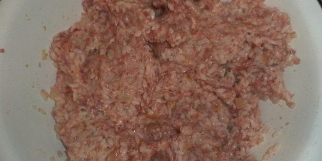 Рецепт тефтелей на овощной подушке