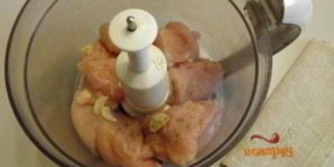 Рецепт тефтелей под сметанным соусом