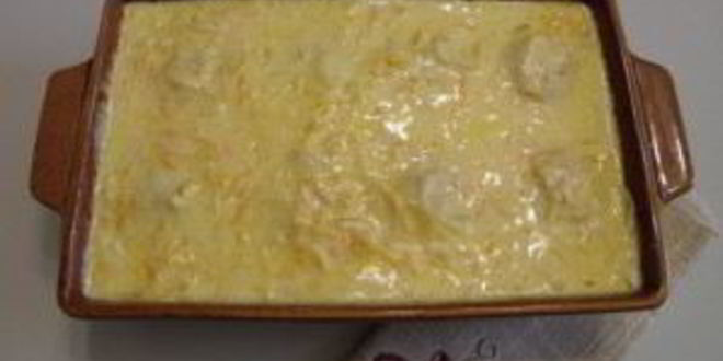 Рецепт тефтелей под сметанным соусом