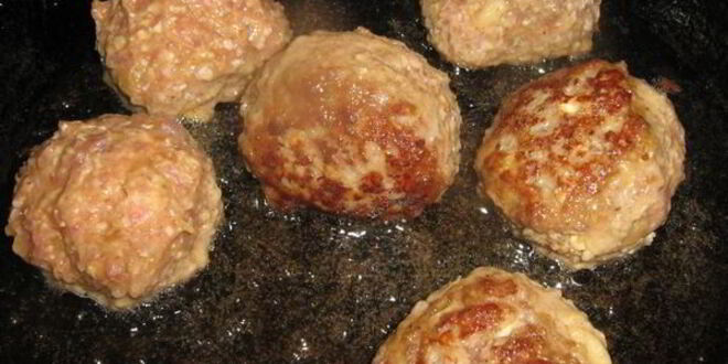 Рецепт тефтелей с бананами, кешью и карри