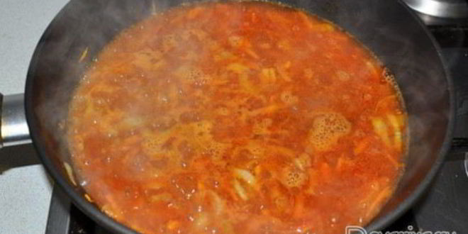 Рецепт тефтелей с булгуром в сливочно-томатном соусе