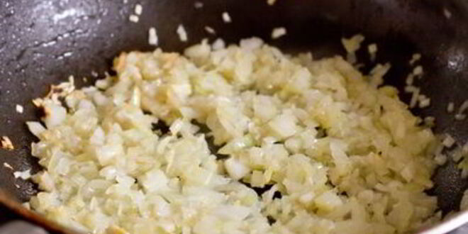 Рецепт тефтелей с соусом из шампиньонов