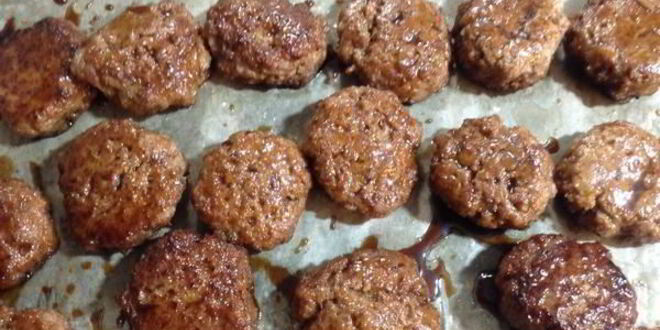 Рецепт тефтелей с яблоком в медовой глазури с рисом