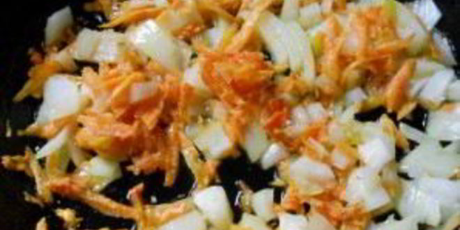 Рецепт тефтелей в сырном соусе