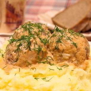 Рецепт Тефтелей в томатно-сметанном соусе