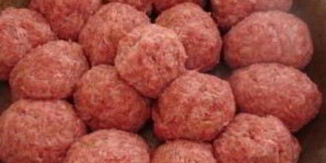 Рецепт тефтелей в томатно-сметанном соусе