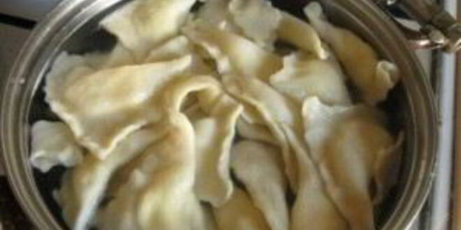 Рецепт домашних вареников с творогом