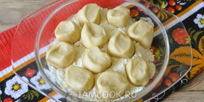 Рецепт вареников с клубникой на воде