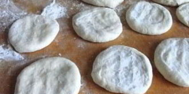 Рецепт вареников с клубникой