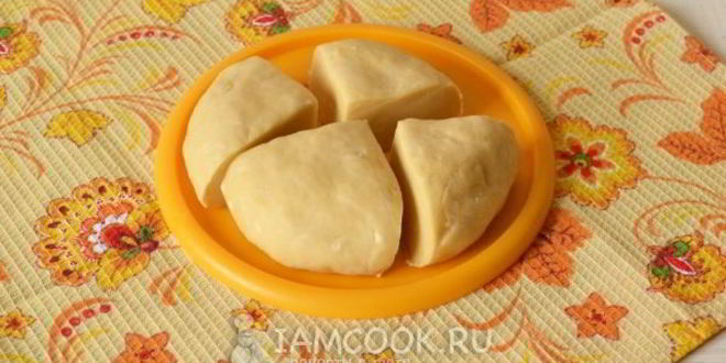 Рецепт вареников с сырой картошкой и сыром