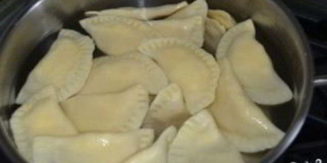 Рецепт вареников с сыром сулугуни