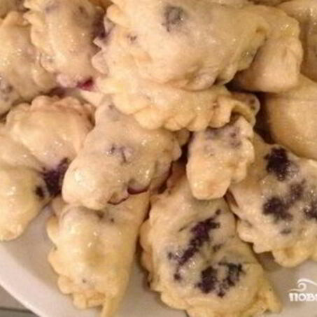 Рецепт Вареников с творогом и изюмом