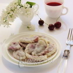 Рецепт Вареников с вишней из теста на воде