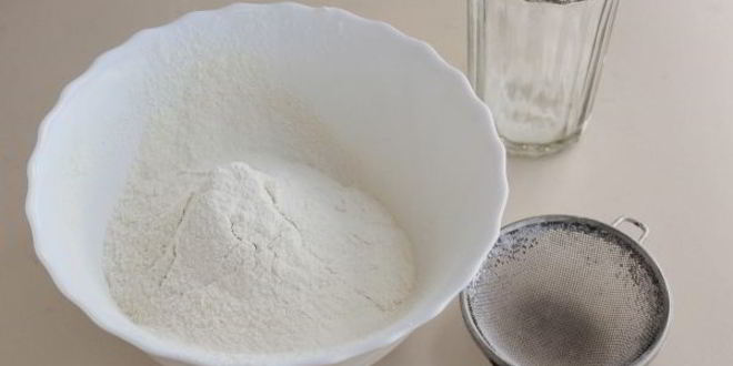 Рецепт вареников с вишней из теста на воде