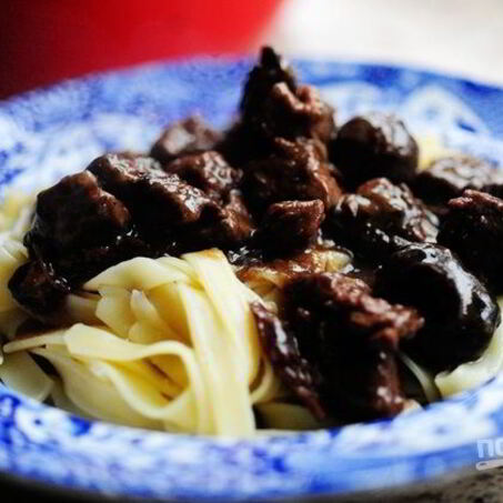 Рецепт Жаркого из говядины с грибами