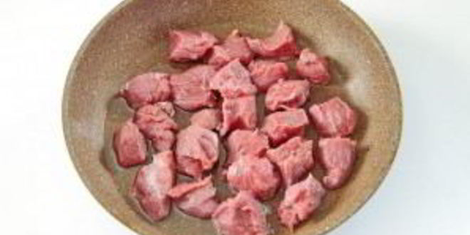 Рецепт жаркого из говядины с зеленым луком