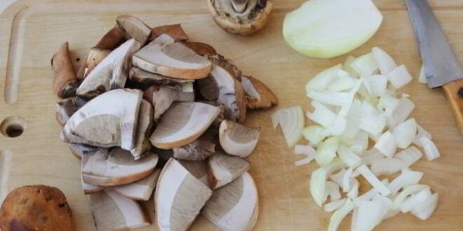 Рецепт жаркого с грибами и картошкой