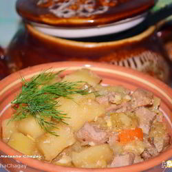 Рецепт Жаркого со свининой в горшочке