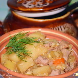 Рецепт Жаркого со свининой в горшочке