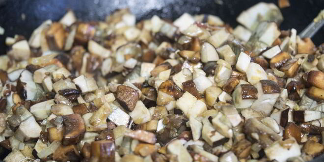 Рецепт картофельных зраз с грибами и сыром